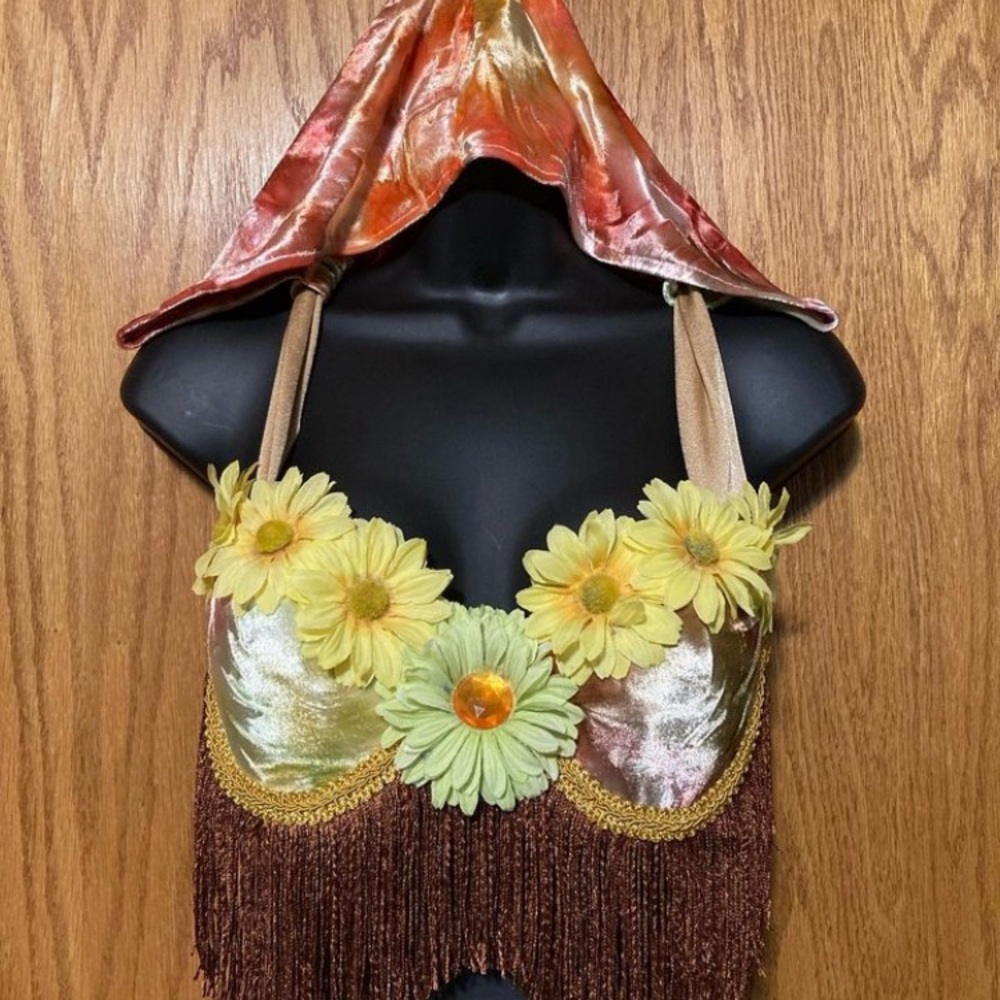 🌼 Handmade Flower Fringe Bra w/ Hood 🌼